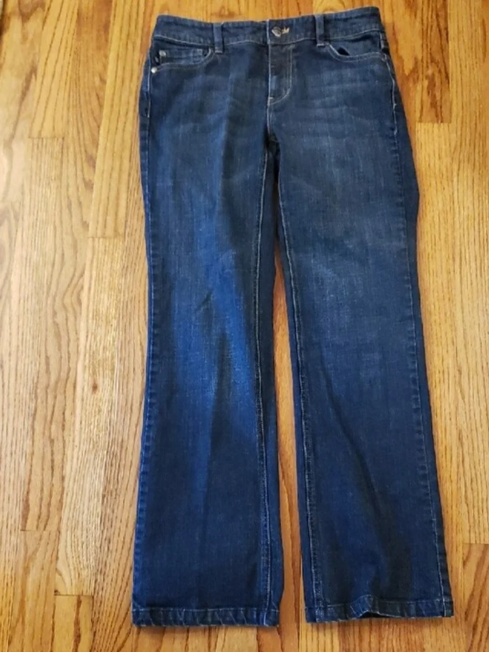 White House Black Market Dark Indigo Boot Leg Blanc Jeans Size: 6S